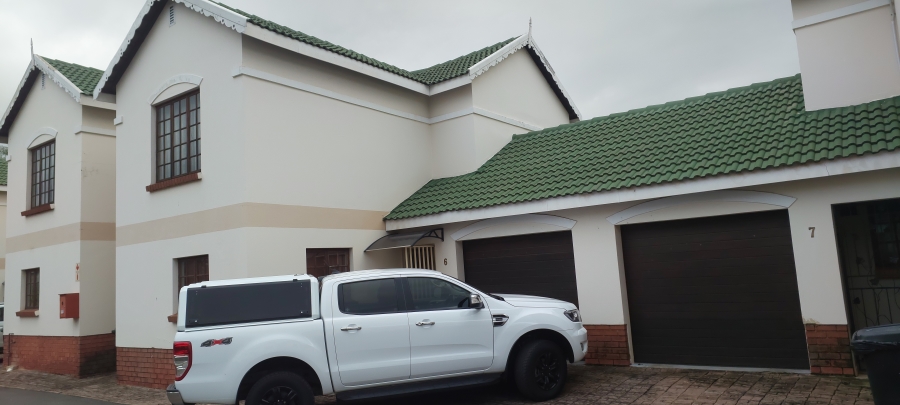 2 Bedroom Property for Sale in Montana Tuine Gauteng