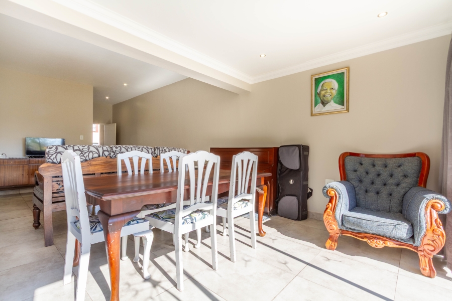 4 Bedroom Property for Sale in Equestria Gauteng