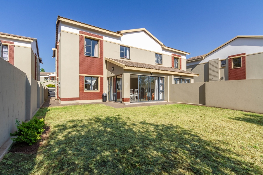4 Bedroom Property for Sale in Equestria Gauteng