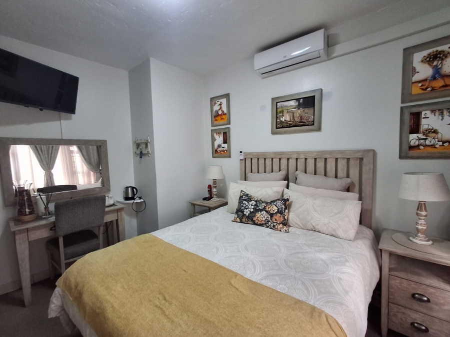 3 Bedroom Property for Sale in Sonneveld Gauteng