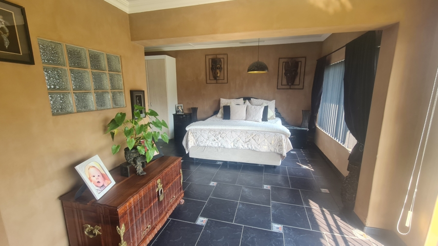 3 Bedroom Property for Sale in Dalpark Proper Gauteng