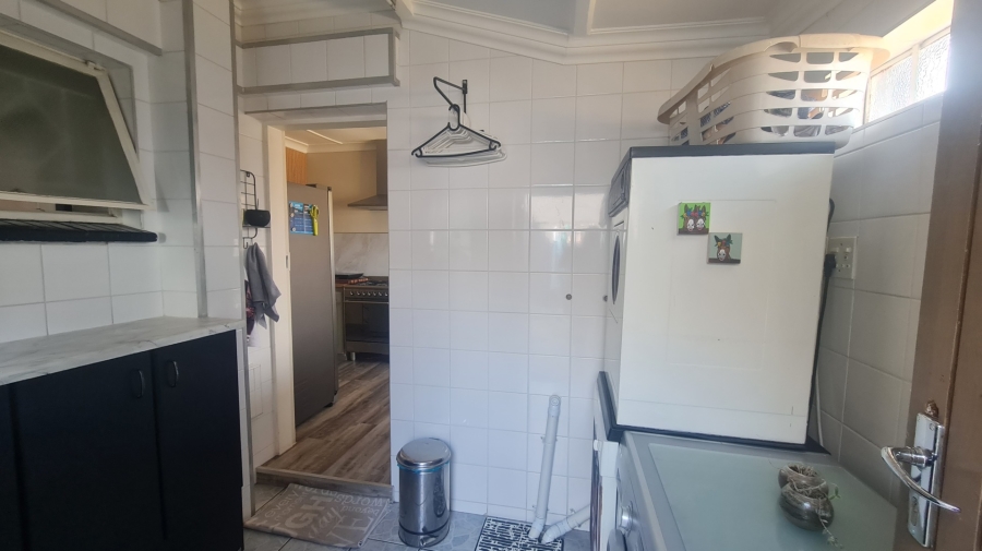 3 Bedroom Property for Sale in Dalpark Proper Gauteng