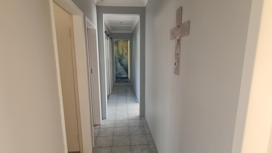 3 Bedroom Property for Sale in Dalpark Proper Gauteng