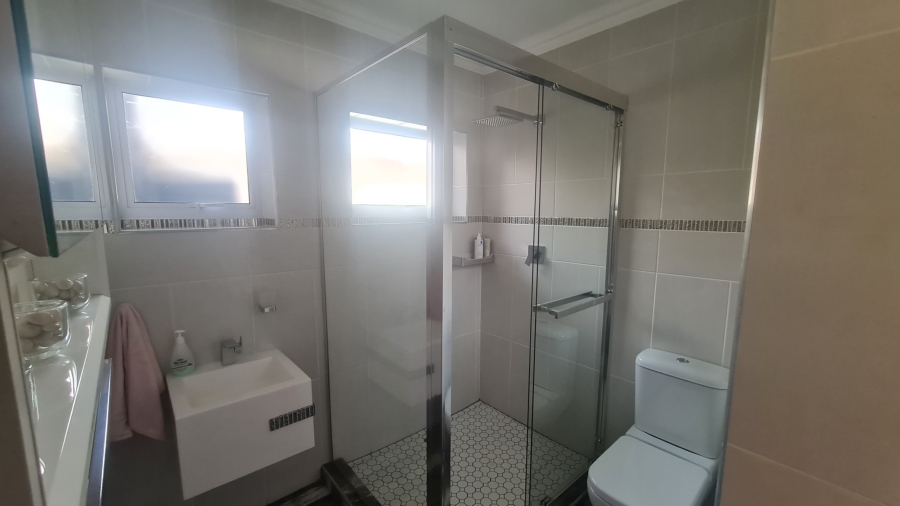 3 Bedroom Property for Sale in Dalpark Proper Gauteng