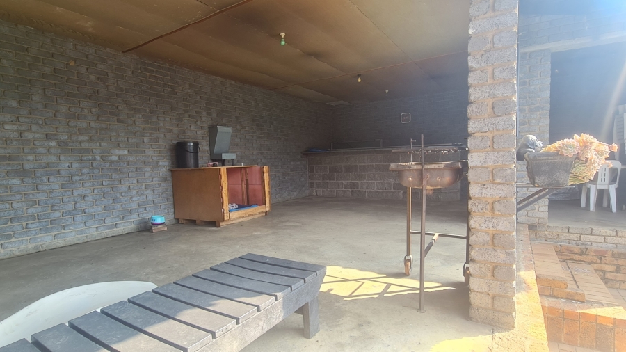 3 Bedroom Property for Sale in Dalpark Proper Gauteng