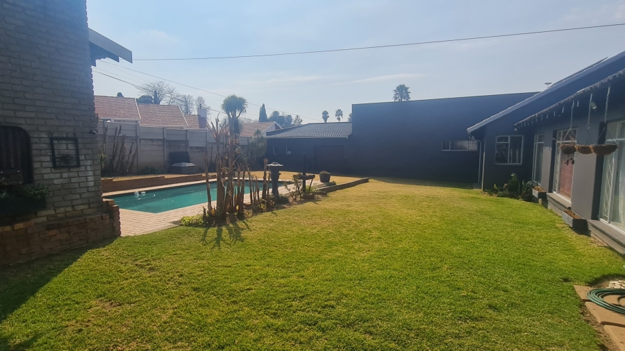 3 Bedroom Property for Sale in Dalpark Proper Gauteng