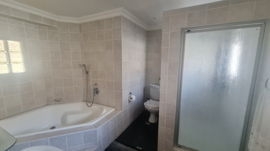 3 Bedroom Property for Sale in Dalpark Proper Gauteng