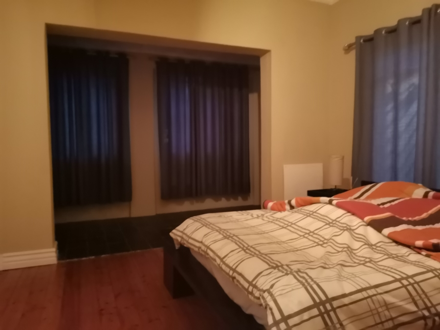 2 Bedroom Property for Sale in Melville Gauteng