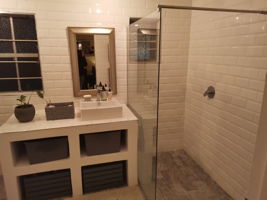 2 Bedroom Property for Sale in Melville Gauteng