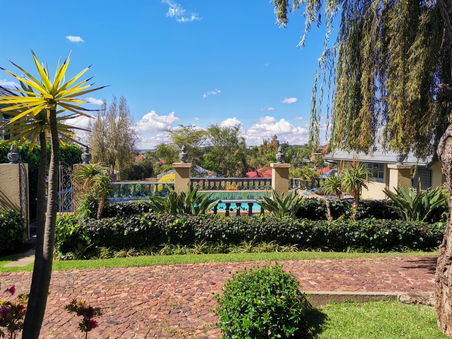 2 Bedroom Property for Sale in Melville Gauteng