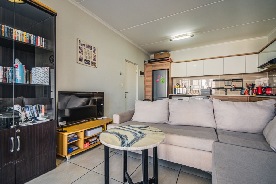 1 Bedroom Property for Sale in Modderfontein Gauteng