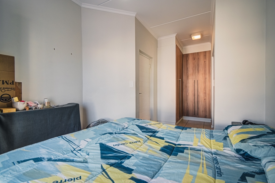 1 Bedroom Property for Sale in Modderfontein Gauteng