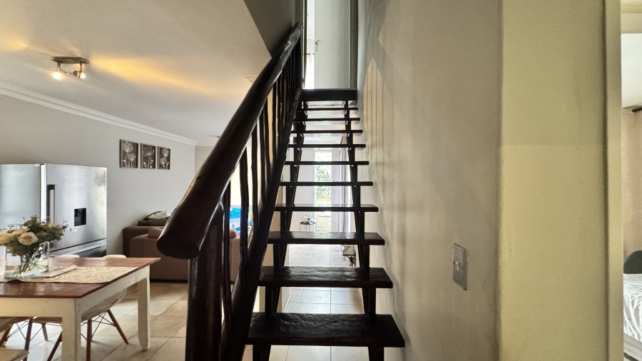 To Let 3 Bedroom Property for Rent in Sandown Gauteng