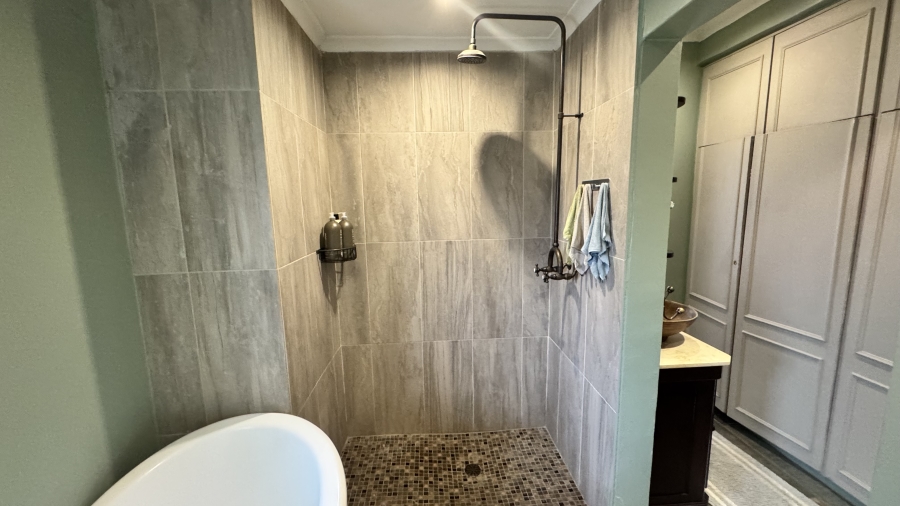 To Let 3 Bedroom Property for Rent in Sandown Gauteng