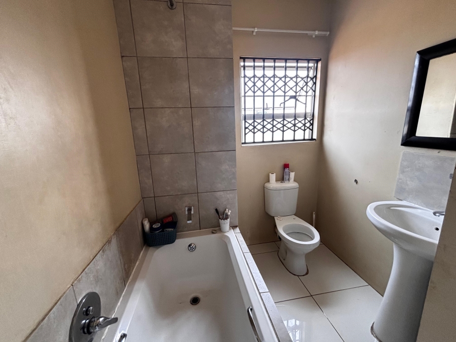 2 Bedroom Property for Sale in Salfin Gauteng