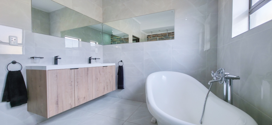 4 Bedroom Property for Sale in Olympus AH Gauteng
