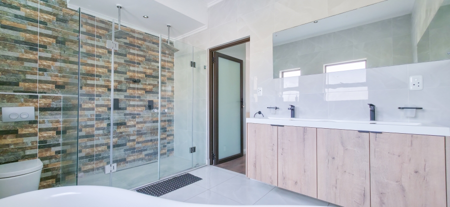 4 Bedroom Property for Sale in Olympus AH Gauteng