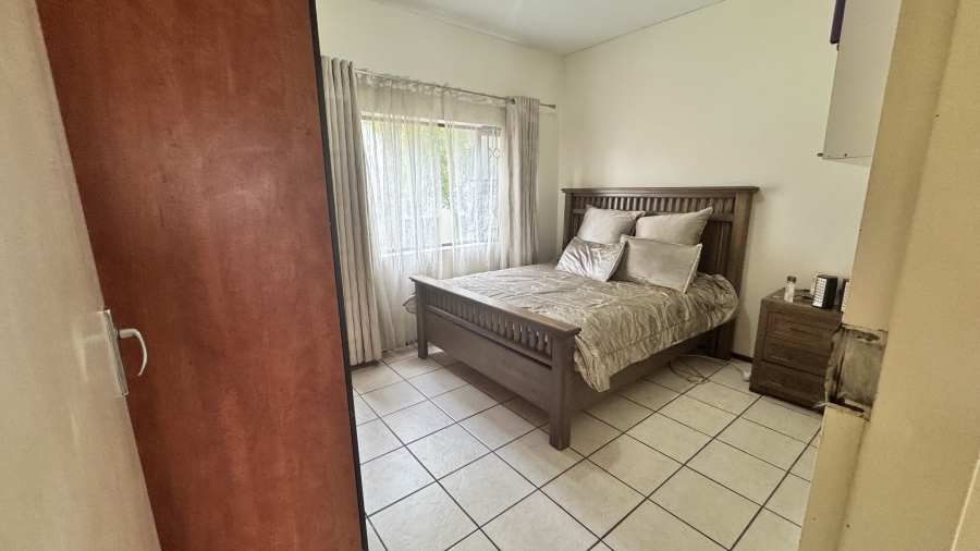 To Let 2 Bedroom Property for Rent in Lonehill Gauteng