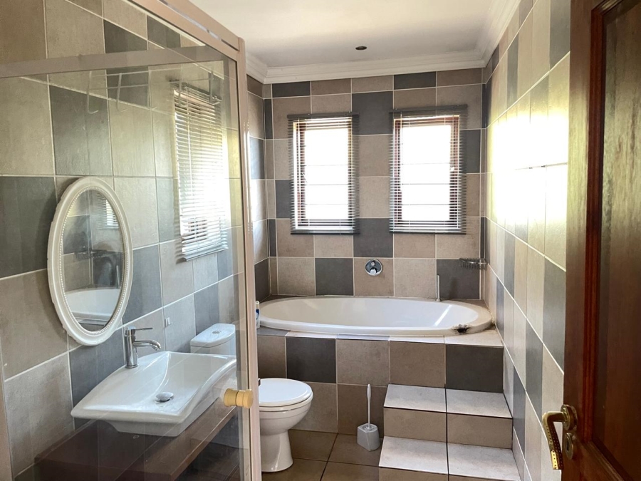 3 Bedroom Property for Sale in Montana Gauteng