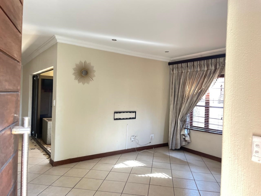 3 Bedroom Property for Sale in Montana Gauteng