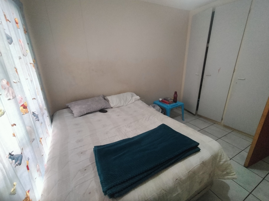 2 Bedroom Property for Sale in Pretoria North Gauteng