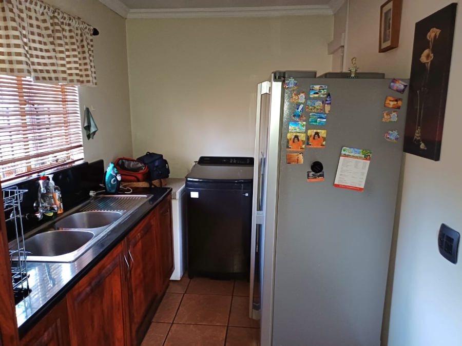 3 Bedroom Property for Sale in Wierda Park Gauteng