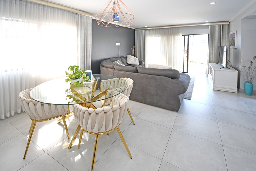 3 Bedroom Property for Sale in Broadacres Gauteng