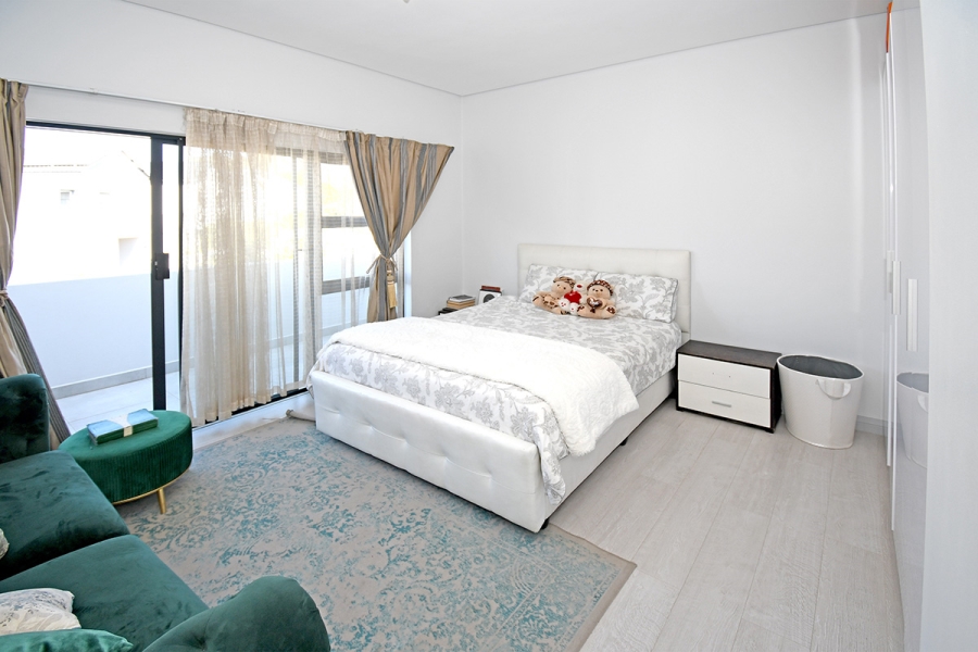 3 Bedroom Property for Sale in Broadacres Gauteng