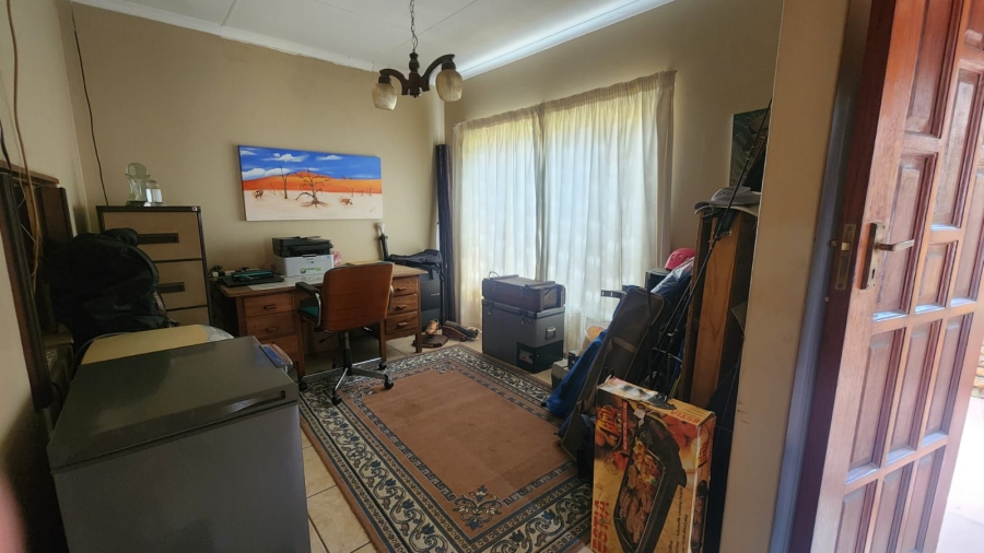 4 Bedroom Property for Sale in Erasmuskloof Gauteng