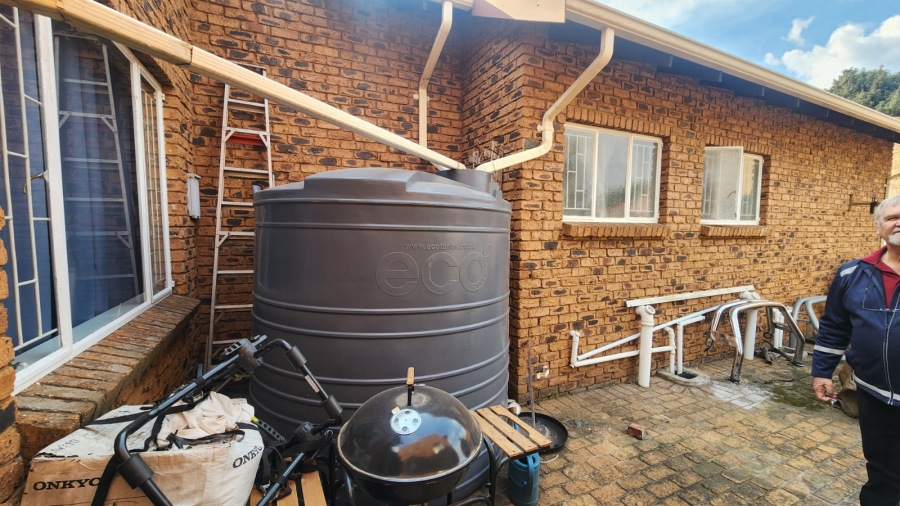 4 Bedroom Property for Sale in Erasmuskloof Gauteng