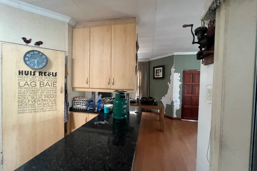 3 Bedroom Property for Sale in Rooihuiskraal North Gauteng