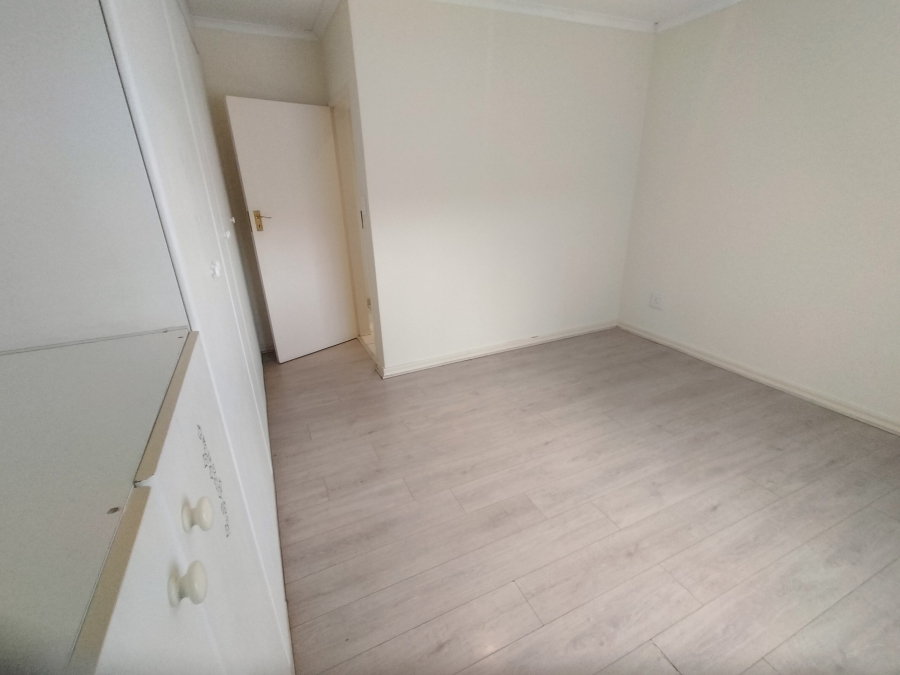 2 Bedroom Property for Sale in Ninapark Gauteng