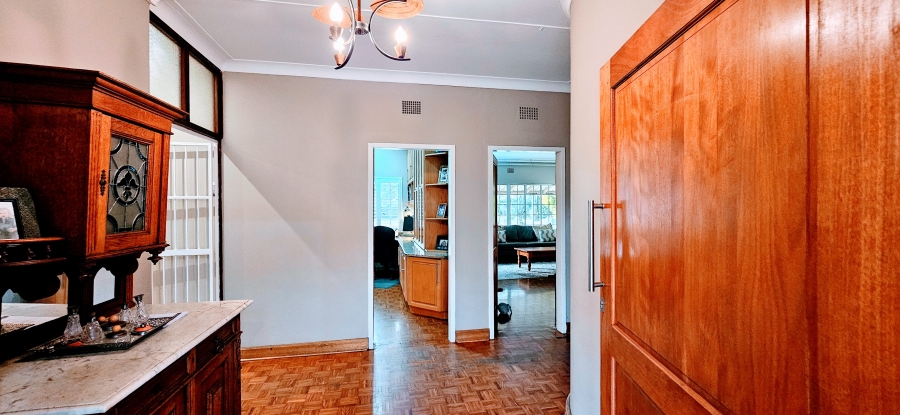 4 Bedroom Property for Sale in Three Rivers Proper Gauteng