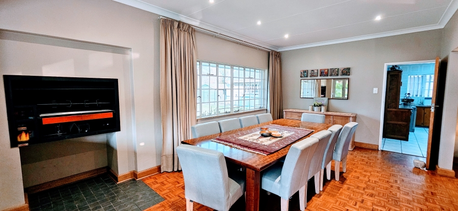 4 Bedroom Property for Sale in Three Rivers Proper Gauteng