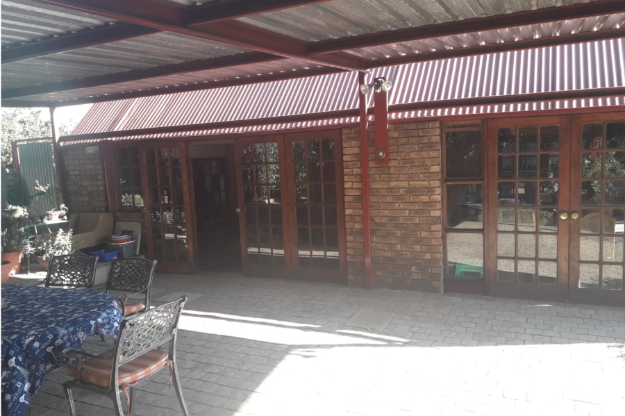 3 Bedroom Property for Sale in Rooihuiskraal Gauteng