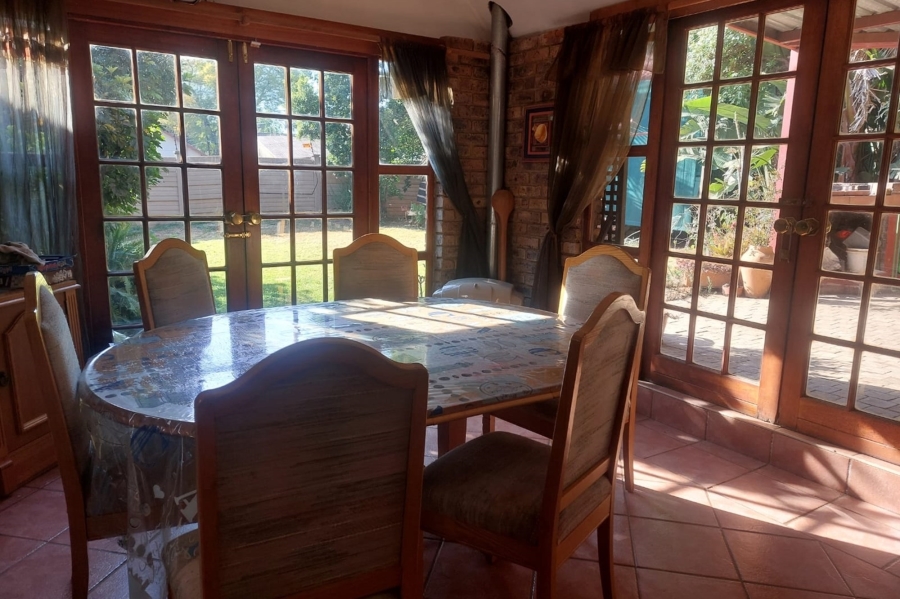 3 Bedroom Property for Sale in Rooihuiskraal Gauteng