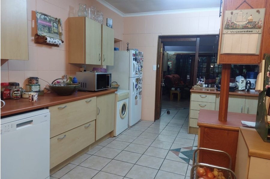 3 Bedroom Property for Sale in Rooihuiskraal Gauteng