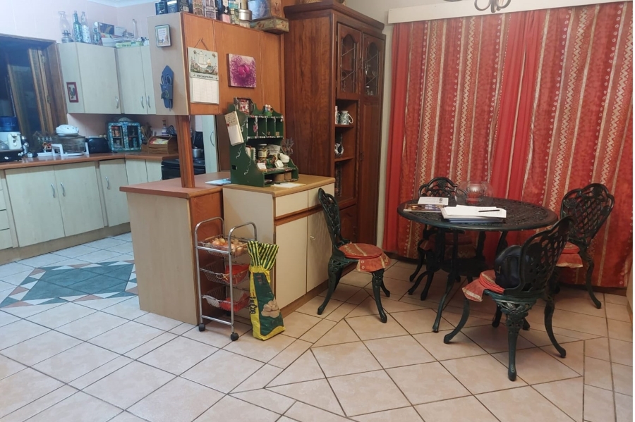 3 Bedroom Property for Sale in Rooihuiskraal Gauteng