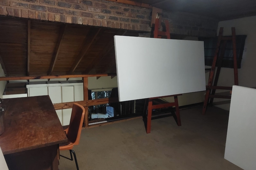3 Bedroom Property for Sale in Rooihuiskraal Gauteng