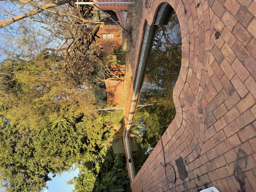 3 Bedroom Property for Sale in Mountain View Gauteng