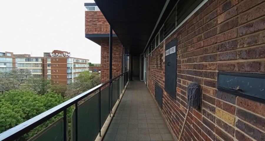 2 Bedroom Property for Sale in Muckleneuk Gauteng