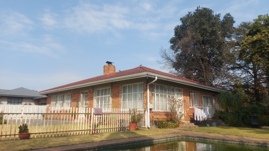 4 Bedroom Property for Sale in Selcourt Gauteng