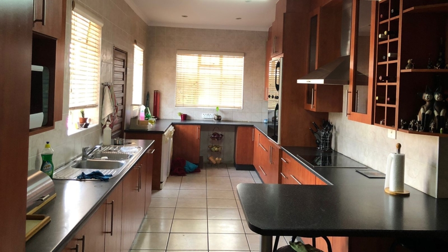 4 Bedroom Property for Sale in Selcourt Gauteng