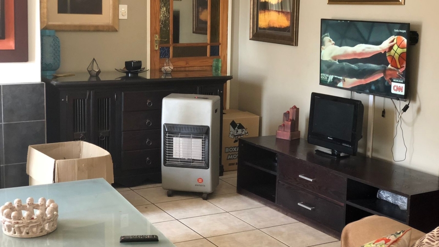 4 Bedroom Property for Sale in Selcourt Gauteng