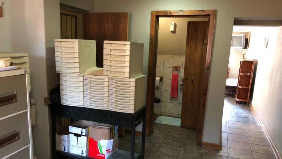 4 Bedroom Property for Sale in Selcourt Gauteng