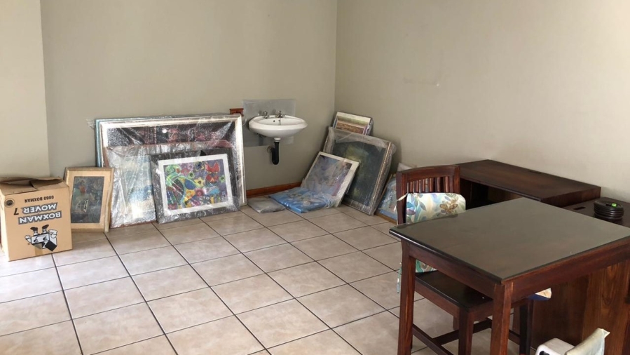4 Bedroom Property for Sale in Selcourt Gauteng