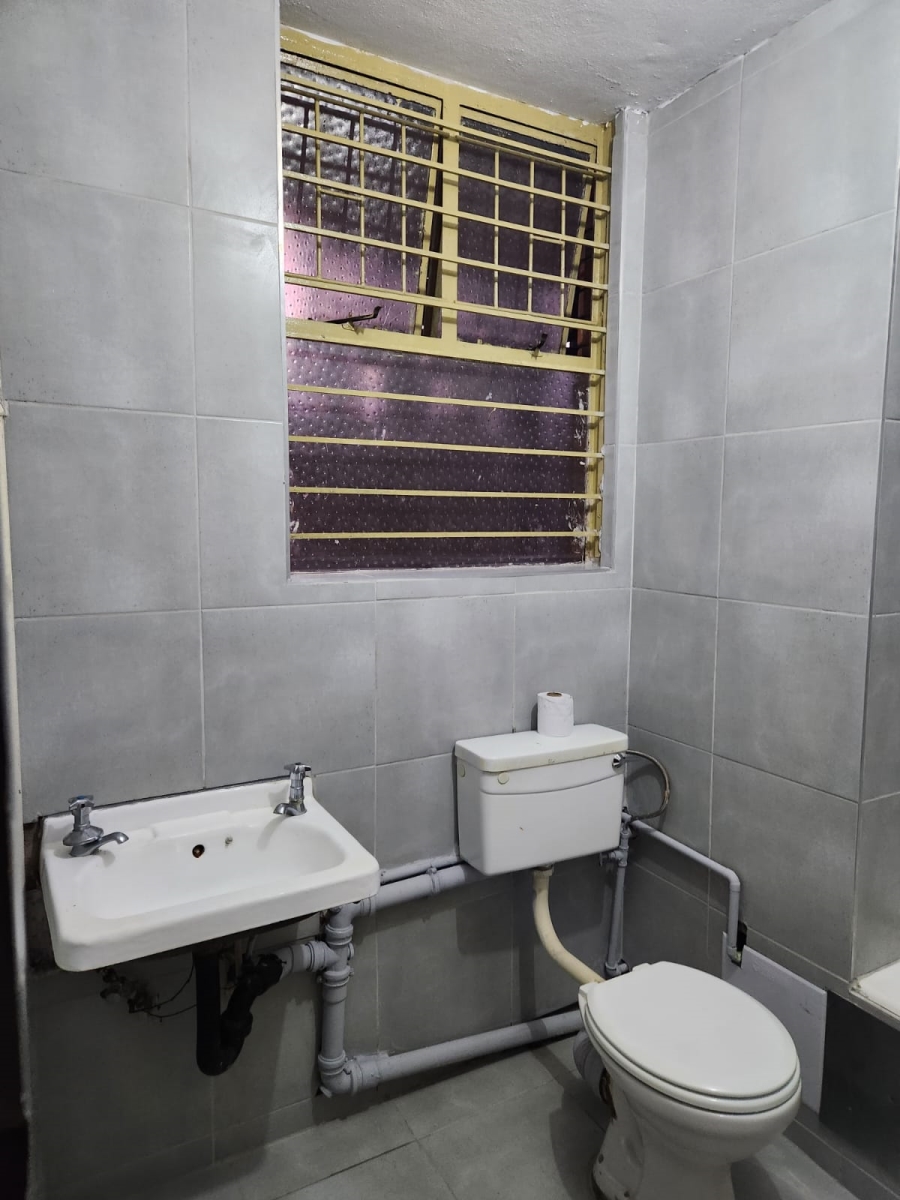 To Let 1 Bedroom Property for Rent in Pretoria Central Gauteng