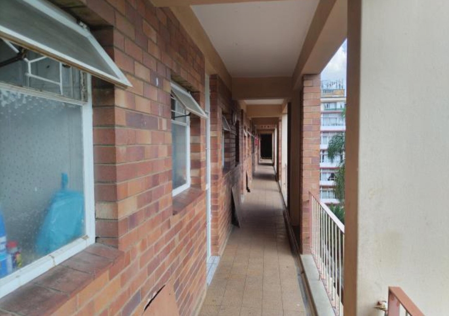 2 Bedroom Property for Sale in Pretoria Central Gauteng