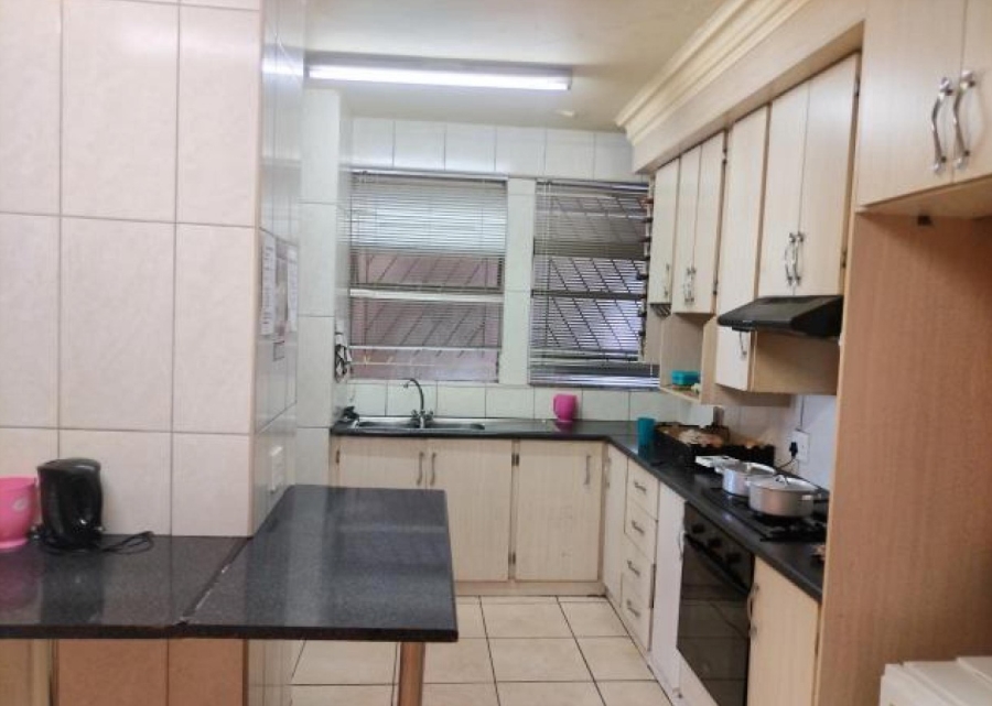 2 Bedroom Property for Sale in Pretoria Central Gauteng