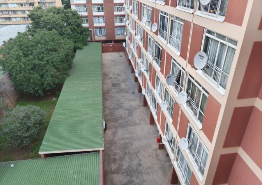 2 Bedroom Property for Sale in Pretoria Central Gauteng